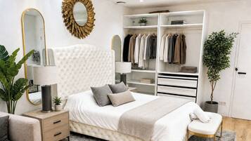 1 bedroom, internet, bed sheets
