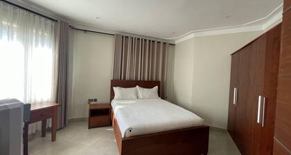 Spacious 1 Bedroom Apartment Le Cottage Mbale
