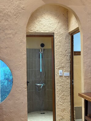 Chambre Double Luxe pour 1 personne, vue montagne | Salle de bain