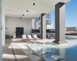 Outdoor pool - High-Rise Condo - Skyline Views, Pool & FIFA 2026 (Miami)