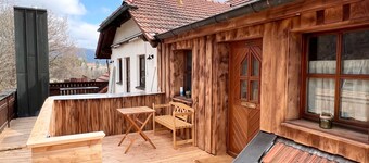 Appartamento 'Fewo Edelweiss' con terrazza privata soleggiata e Wi-Fi