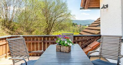 Apartment 'Fewo Enzian' mit Bergblick inkl. privater Sonnenterrasse und WLAN