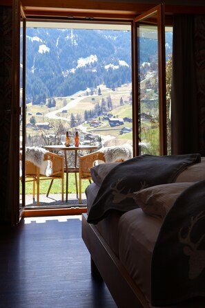 Superior-Doppelzimmer, Balkon, Bergblick