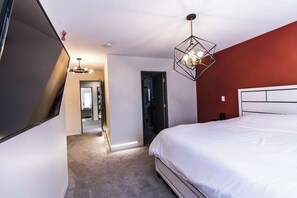 3 sovrum, skrivbord, strykjärn/strykbräda och gratis wi-fi
