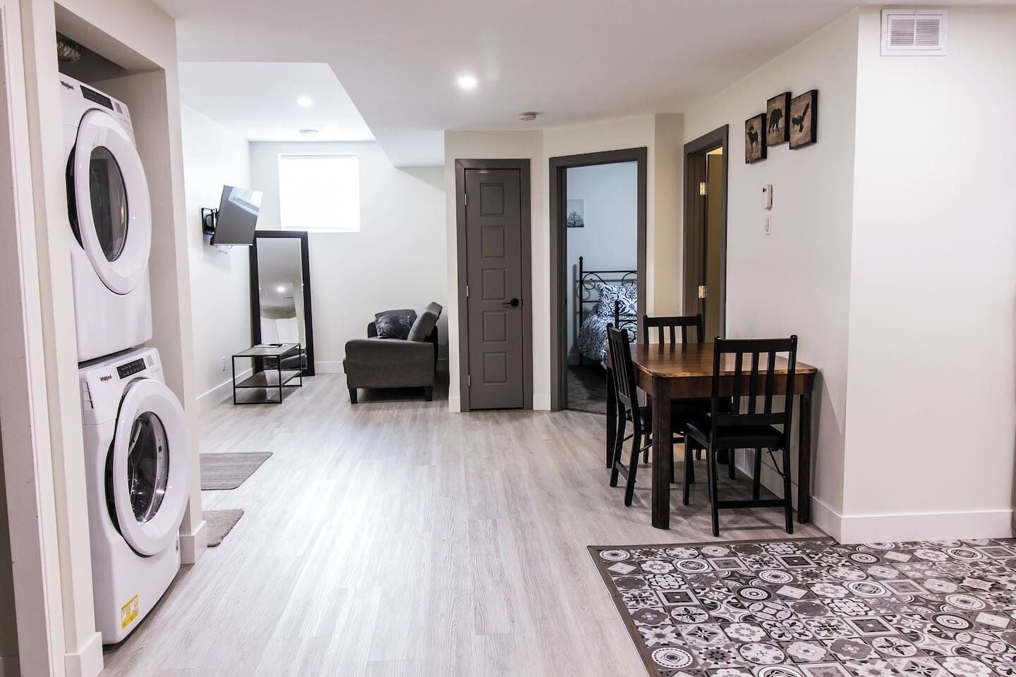 View of the whole suite

