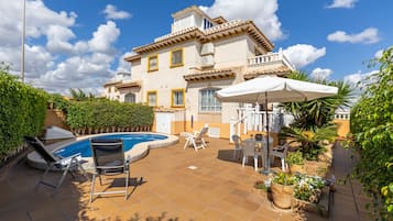 Villa (3 Bedrooms) | Front of property