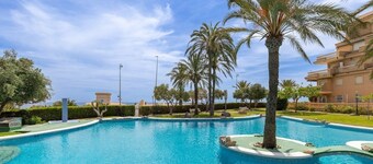 Sea Soul by Fidalsa Frente al mar