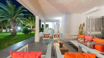 Villa (Multiple Bedrooms) | Interior