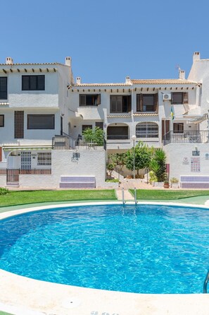 Interior - Flamingo Coast by Fidalsa (Orihuela)