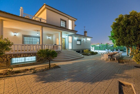 Interior - Fidalsa Grand White House (Mutxamel)