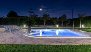Interior - Fidalsa Dom Perignon (Crevillente)