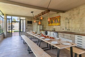Interior - Waterwheel Villa by Fidalsa (Almoradi)