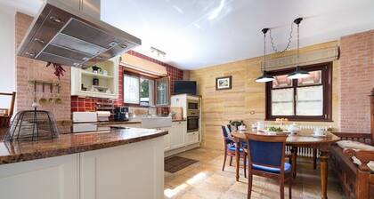 The Basque Experience by Fidalsa