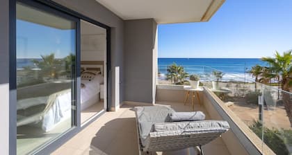 Fidalsa Utopia Junto al mar