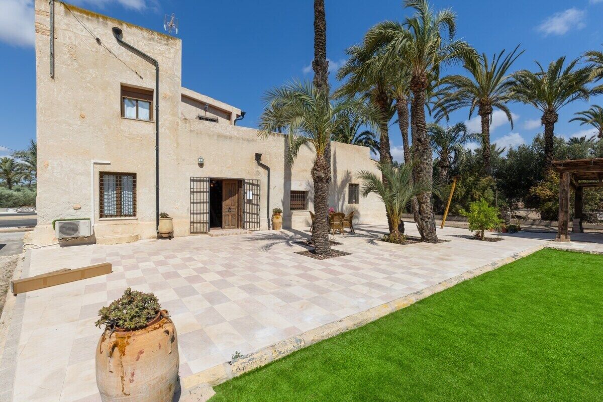 Villa (4 Bedrooms) | Interior