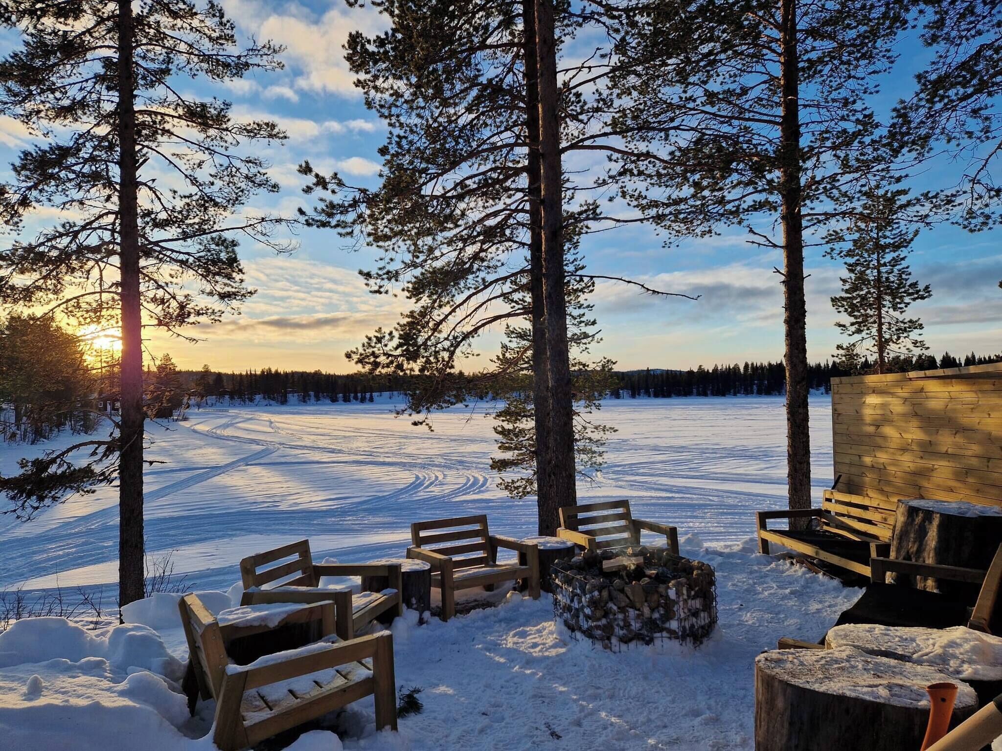 المنطقة المحيطة بالمنشأة