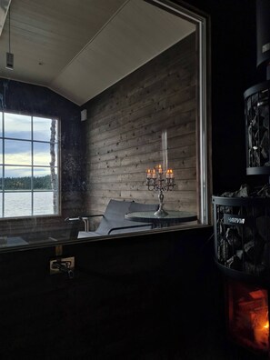 House, 3 Bedrooms, Balcony | Interior