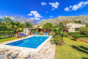 Pool - Villa 'Martorell' with Private Pool, Wi-Fi and Air Conditioning (Illes Balears)