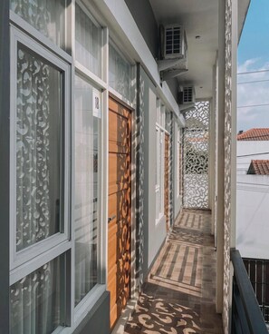 รูปภาพที่ไม่ได้จัดประเภท, 3 จาก 24, ปุ่ม