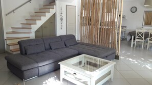 Smart TV, ping pong - Villa provençal 110 m² 8 pers close to calanques, inflatable jacuzzi. (Ensuès-la-Redonne)