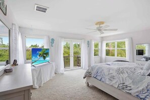 2 bedrooms, free WiFi, bed sheets - Old Florida Waterfront Retreat (Englewood)