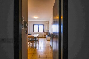 Interior - Sea View - Hermitage Chalet (Sassotetto)