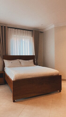 Cozy Studio Apartment-Le Cottage Mbale