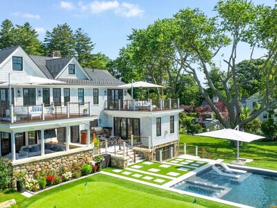 Luxurious expansive villa in prestigious Watch Hill set on 5 acres