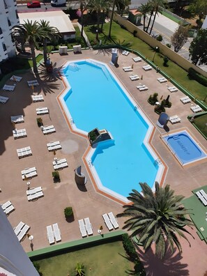 Pool - Vacation Apartment 'Sunny Gardenplaya  - Playa' with Mountain View, Shared Pool and Wi-Fi (Maspalomas)