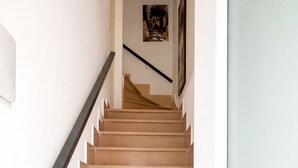 Uklassifisert bilde, 2 av 12, knapp