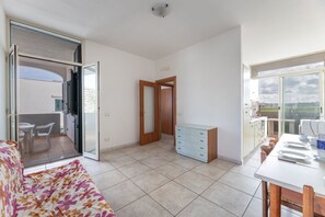 Interior - 2 Bedroom Apartment in Rivabella di Gallipoli RB152 (Rivabella)