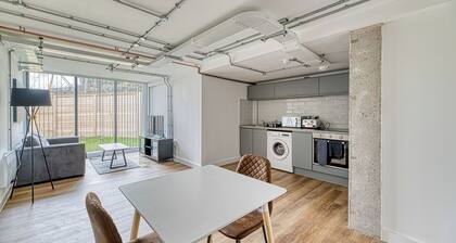 Apartment 2 - The Works