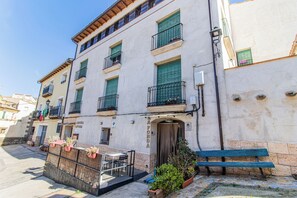 Exterior - Apartamentos La Fonda (Aniñón)