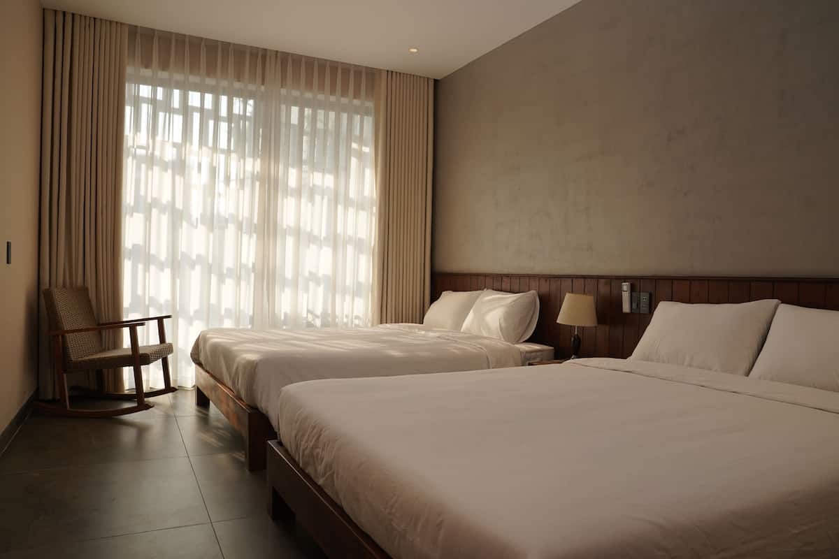 Standaard vierpersoonskamer, uitzicht op tuin