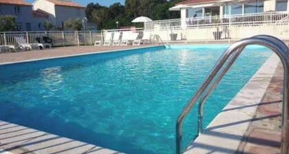 Mini Villa "A Nuciola" in Seaside Residence with Swimming Pool