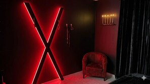 Interior - The secret lodge (Dolus-le-Sec)