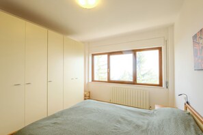 Appartement, uitzicht op heuvels | Gratis wifi