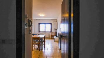 Condo, Hill View | Bahagian dalam