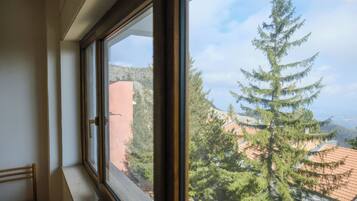 Condo, Hill View | Bahagian dalam