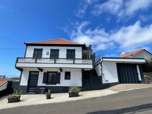 Exterior - Casa Pereira 8 Apartment with Wi-Fi (Ponta do Pargo)