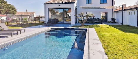 Beheizter Pool