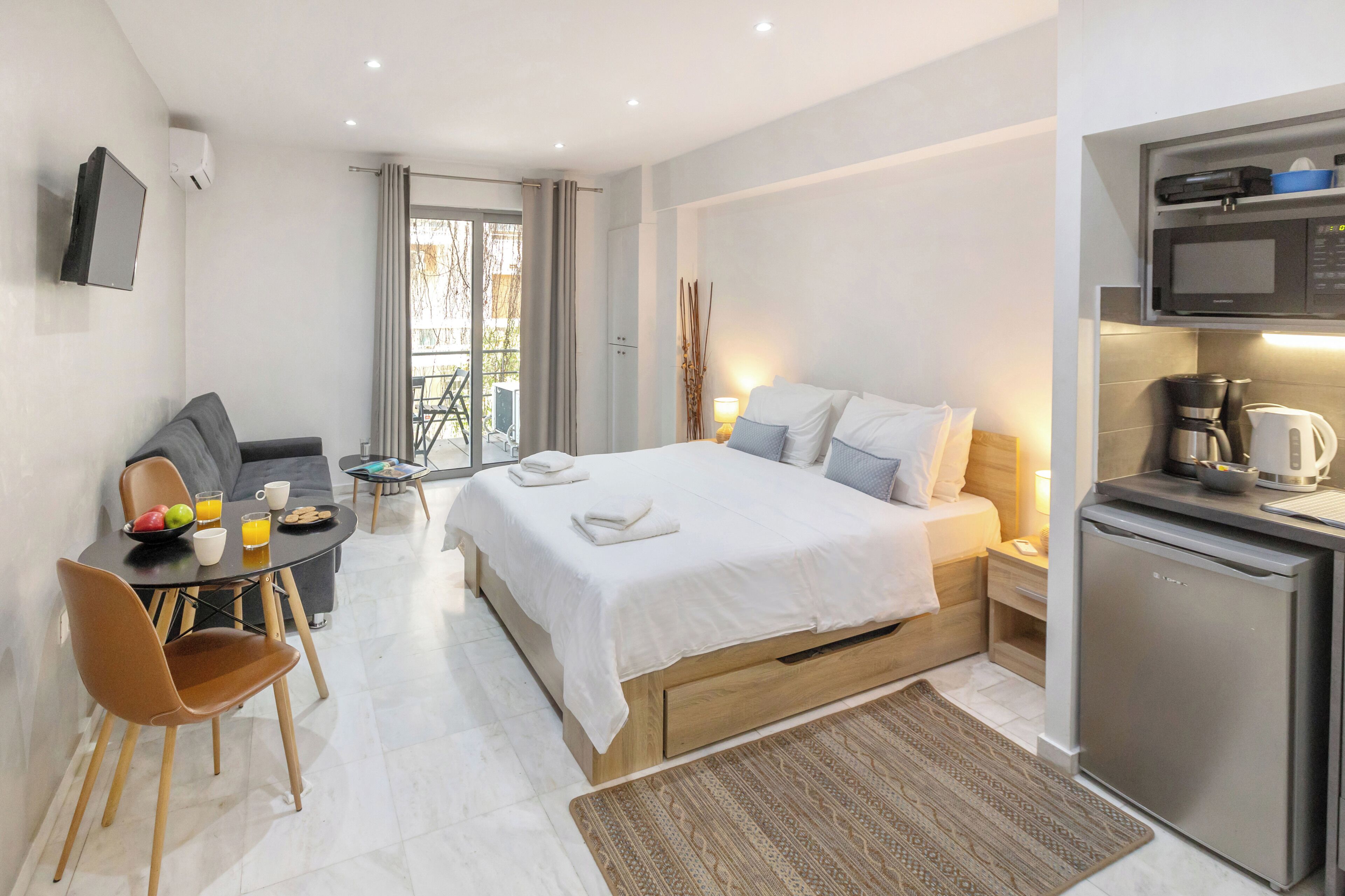 1 bedroom, travel cot, free WiFi, bed sheets