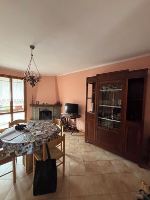 Nicht klassifiziertes Bild, 3 von 12, Schaltfläche