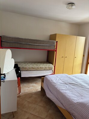 Room - Vrbo Property (Pievepelago)