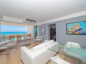 Luokittelematon kuva, 3 kautta 38, painike