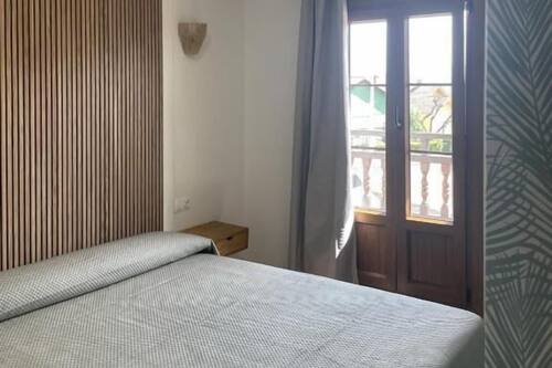 Camera Standard con letto matrimoniale o 2 letti singoli, balcone, vista montagna | Wi-Fi gratuito