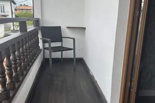 Standaard kamer, 1 twee- of 2 eenpersoonsbedden, balkon, uitzicht op bergen | Terras