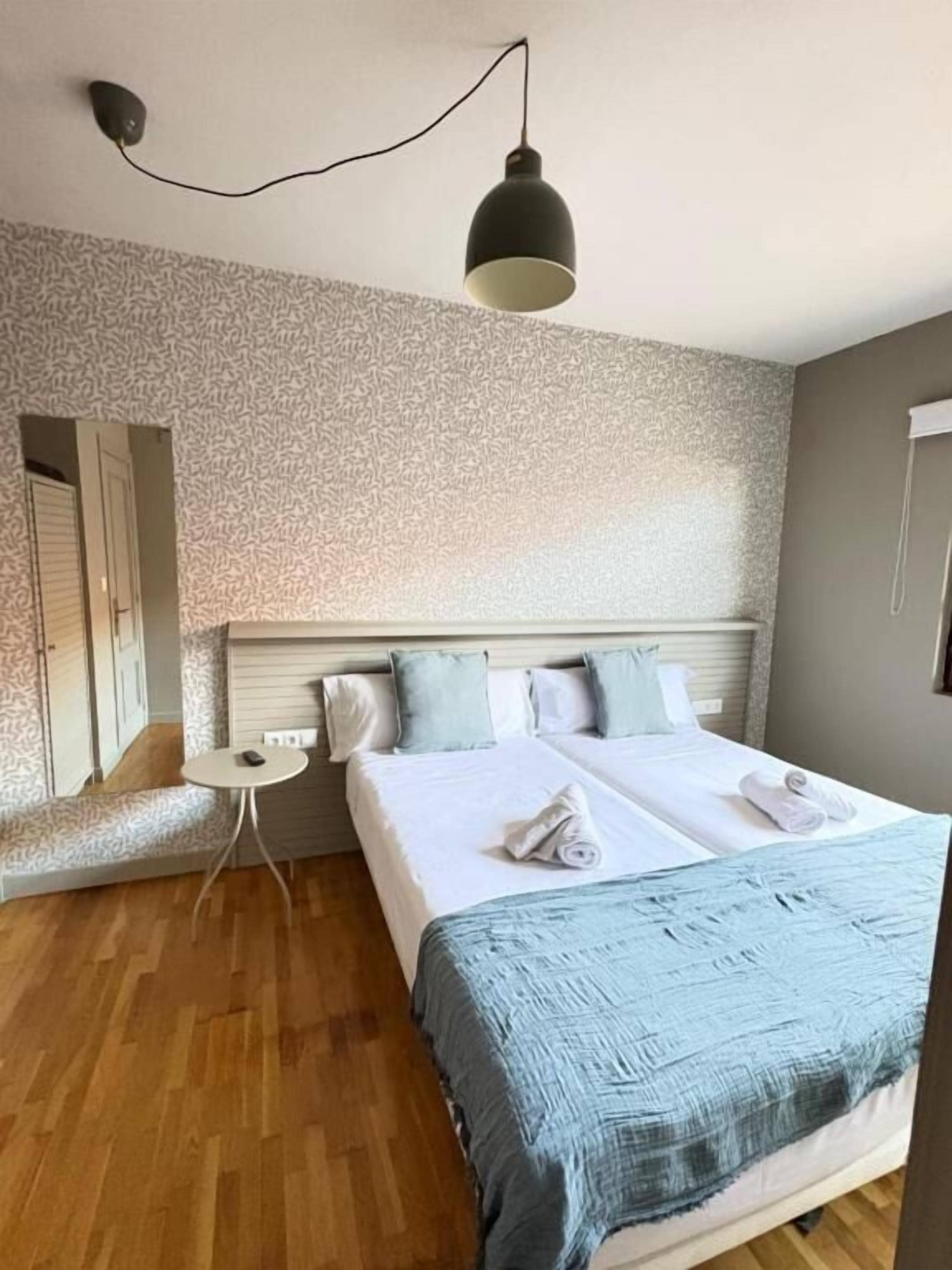Double or Twin Room, Mountain View | Free WiFi