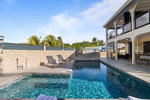 Résidence Dorée - Seven Bedroom Villa, Sleeps 14