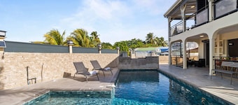 Résidence Dorée - Seven Bedroom Villa, Sleeps 14